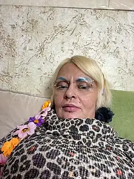 Gardener of Illusions online show from January 21, 9:57 pm