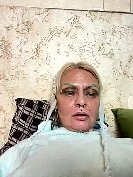 Gardener of Illusions online show from November 12, 12:22 am