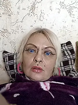 Gardener of Illusions online show from December 18, 3:23 am