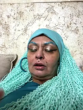 Snapshot of Gardener_of_Illusions chatting on March 9, 6:06 am Gardener of Illusions online show from March 9, 6:06 am