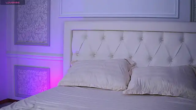 AvaMercer online show from February 10, 4:05 am