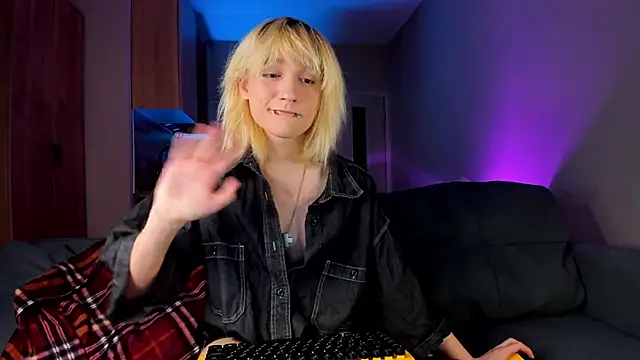 Gregory Byyrd online show from January 2, 7:51 pm