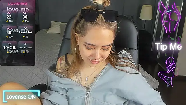 Snapshot of baby__kim chatting on October 9, 9:07 am baby  kim online show from October 9, 9:07 am