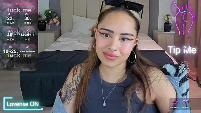 Snapshot of baby__kim chatting on October 11, 9:30 am baby  kim online show from October 11, 9:30 am