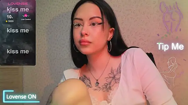 baby  kim online show from May 9, 8:36 pm