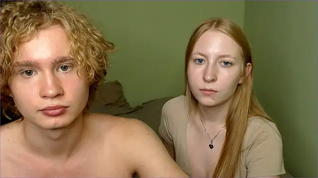 AliceStoneJhonyStone online show from September 25, 4:21 pm