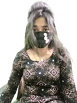 Snapshot of Tapur- chatting on February 15, 2:11 pm Tapur- online show from February 15, 2:11 pm