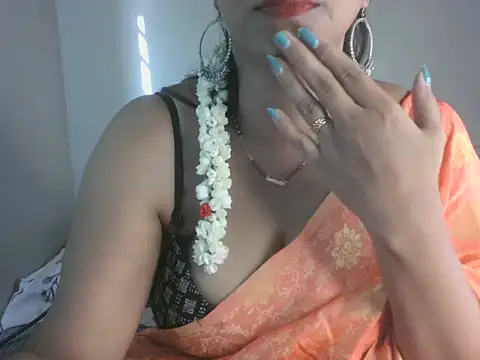 Sexy-Shalinii online show from November 14, 2:43 am