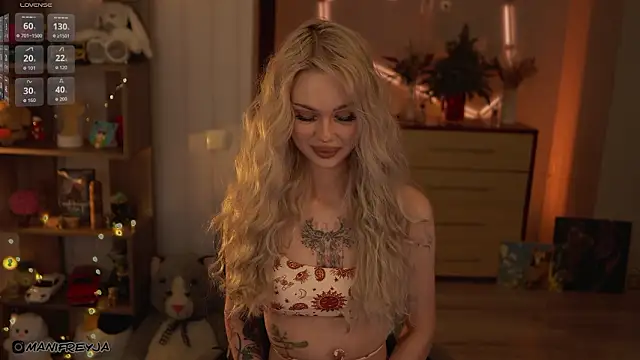 ManiFreyja online show from February 20, 6:19 pm