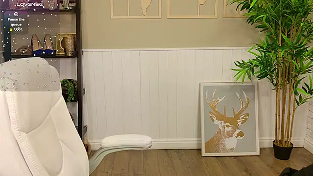 LadyLeea online show from October 25, 4:09 am