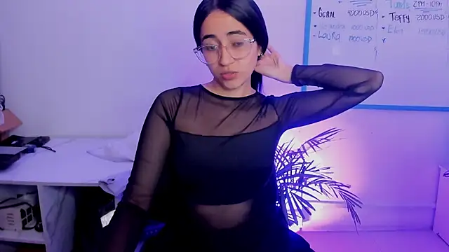 Mia Fischer online show from July 3, 11:49 am