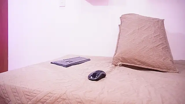 samantha sw online show from September 18, 3:08 am