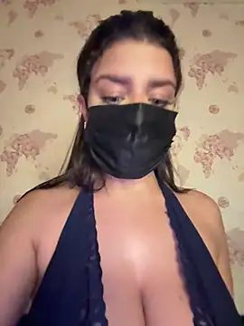 shanelle0 online show from April 24, 3:36 pm