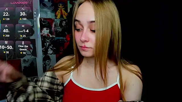 LianaBright online show from May 18, 1:24 am