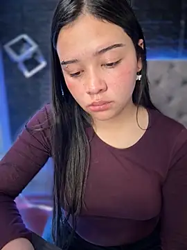 Paloma  LS online show from October 8, 6:49 pm