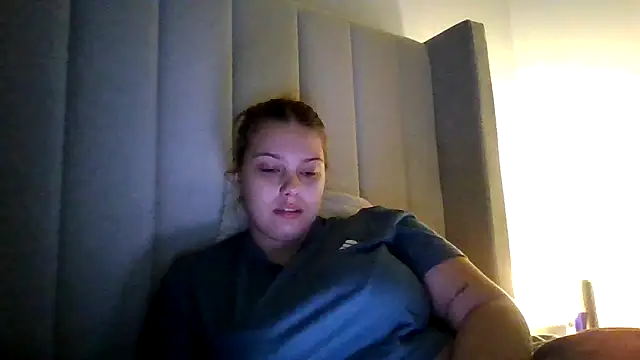 Krystal Tx online show from October 18, 6:41 pm