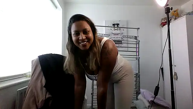 TEMPTING-TAMMY online show from January 29, 9:33 am