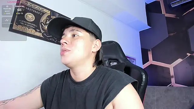 AbbySmiitth  online show from October 15, 7:47 pm