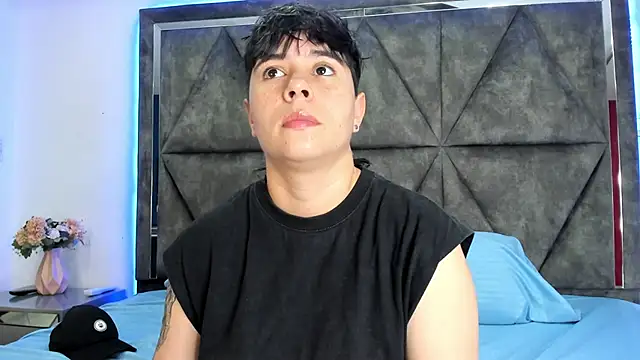 Snapshot of AbbySmiitth_ chatting on April 26, 4:26 pm AbbySmiitth online show from April 26, 4:26 pm