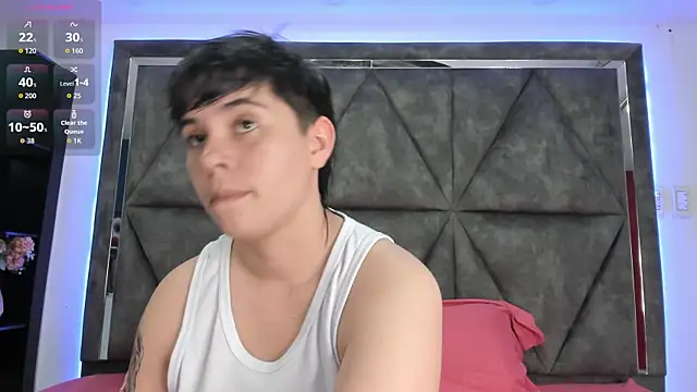 Snapshot of AbbySmiitth_ chatting on May 2, 10:26 pm AbbySmiitth online show from May 2, 10:26 pm