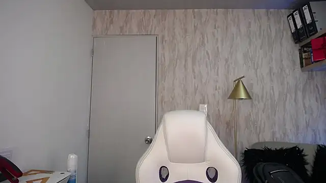 MrWilliseo online show from March 19, 7:51 pm