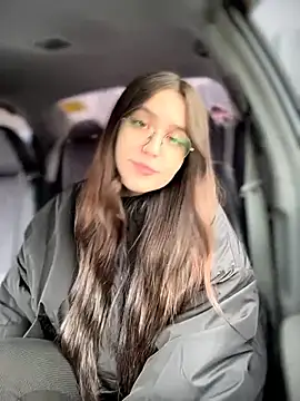 meow girl online show from March 1, 9:44 am