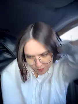 meow girl online show from March 24, 2:55 pm