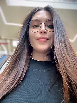 meow girl online show from May 17, 1:18 pm