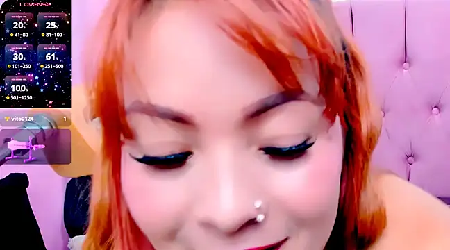 Snapshot of danythomsonm chatting on February 2, 1:45 am danythomsonm online show from February 2, 1:45 am