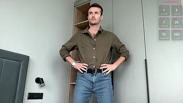 Snapshot of cute_mark chatting on September 19, 10:16 am cute mark online show from September 19, 10:16 am