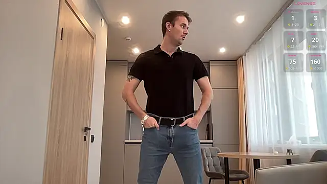 Snapshot of cute_mark chatting on October 10, 10:58 am cute mark online show from October 10, 10:58 am