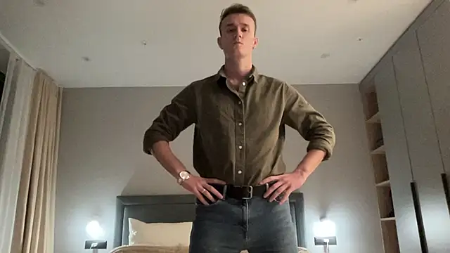 Snapshot of cute_mark chatting on November 1, 5:48 pm cute mark online show from November 1, 5:48 pm