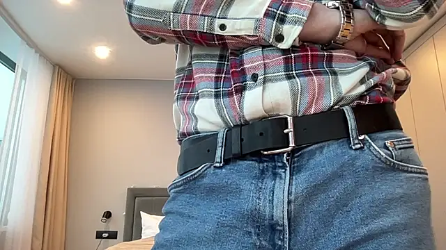 cute mark online show from December 23, 7:28 am