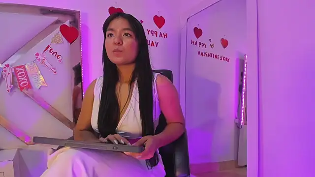 Snapshot of HayamiKioto chatting on February 7, 1:53 pm HayamiKioto online show from February 7, 1:53 pm