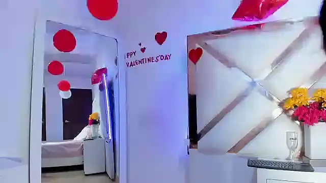 Snapshot of HayamiKioto chatting on February 19, 6:54 pm HayamiKioto online show from February 19, 6:54 pm