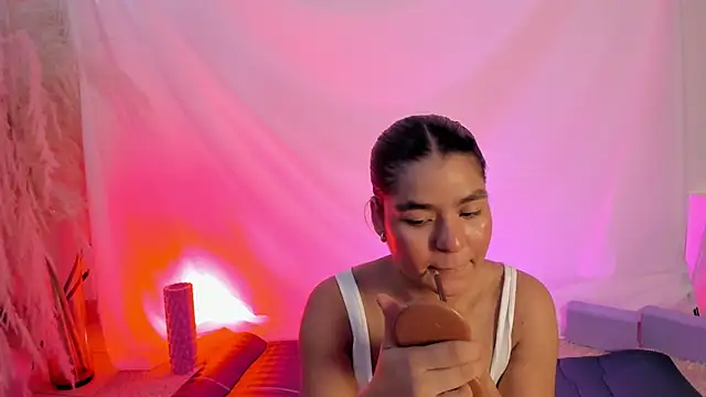 Snapshot of HayamiKioto chatting on September 16, 12:50 pm HayamiKioto online show from September 16, 12:50 pm