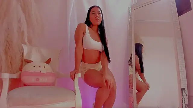 Snapshot of HayamiKioto chatting on October 6, 2:47 pm HayamiKioto online show from October 6, 2:47 pm