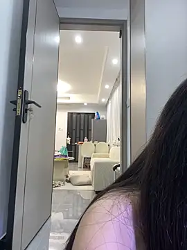 xyebobs online show from September 20, 2:40 pm