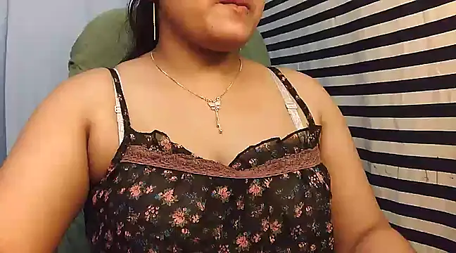 SabrinaNoor online show from February 11, 7:38 pm