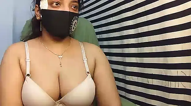 SabrinaNoor online show from February 11, 10:39 pm