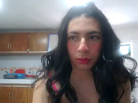 Snapshot of Yasmin_Paez99 chatting on June 28, 6:58 pm Yasmin Paez99 online show from June 28, 6:58 pm