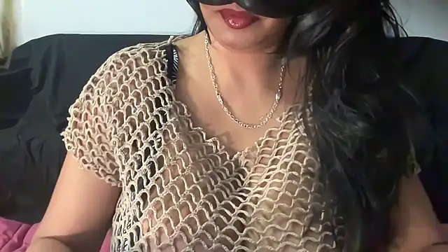Snapshot of SCARLET-SANTANA chatting on December 7, 11:12 pm SCARLET-SANTANA online show from December 7, 11:12 pm