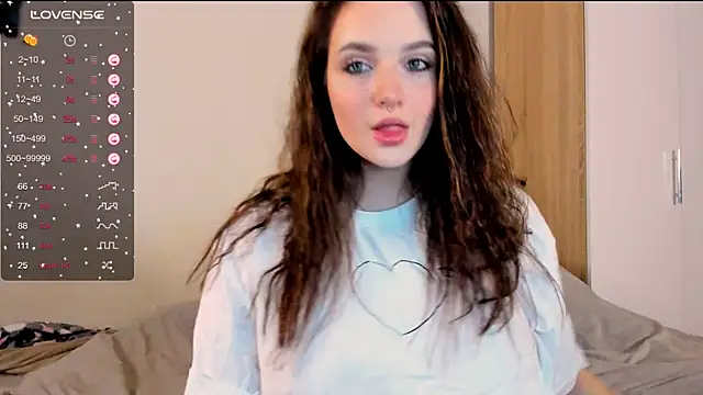 Snapshot of __Latisha__ chatting on December 16, 12:38 pm Latisha online show from December 16, 12:38 pm