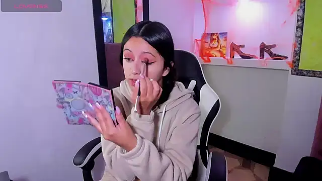 zoe connor19 online show from November 6, 6:53 pm