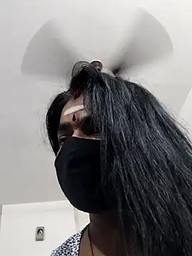 Snapshot of Tamilrojanew chatting on September 23, 8:17 am Tamilrojanew online show from September 23, 8:17 am