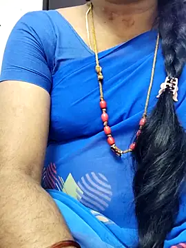 Snapshot of Tamilrojanew chatting on October 16, 6:58 am Tamilrojanew online show from October 16, 6:58 am