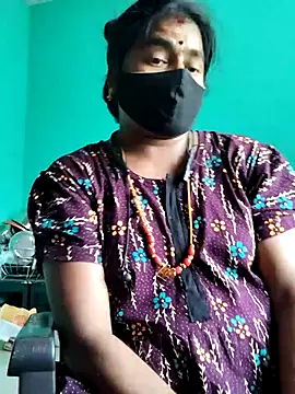 Snapshot of Tamilrojanew chatting on May 3, 5:57 am Tamilrojanew online show from May 3, 5:57 am
