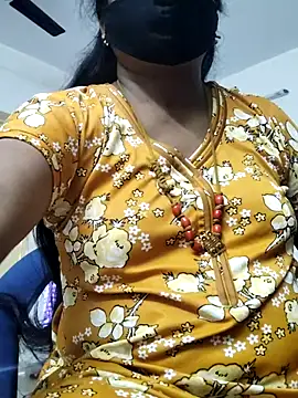 Snapshot of Tamilrojanew chatting on May 16, 10:36 am Tamilrojanew online show from May 16, 10:36 am