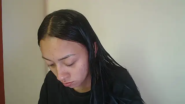 Snapshot of Little_aphrodite chatting on September 10, 2:39 pm Little aphrodite online show from September 10, 2:39 pm