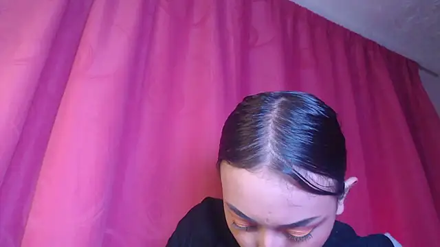 Little aphrodite online show from November 1, 4:36 am